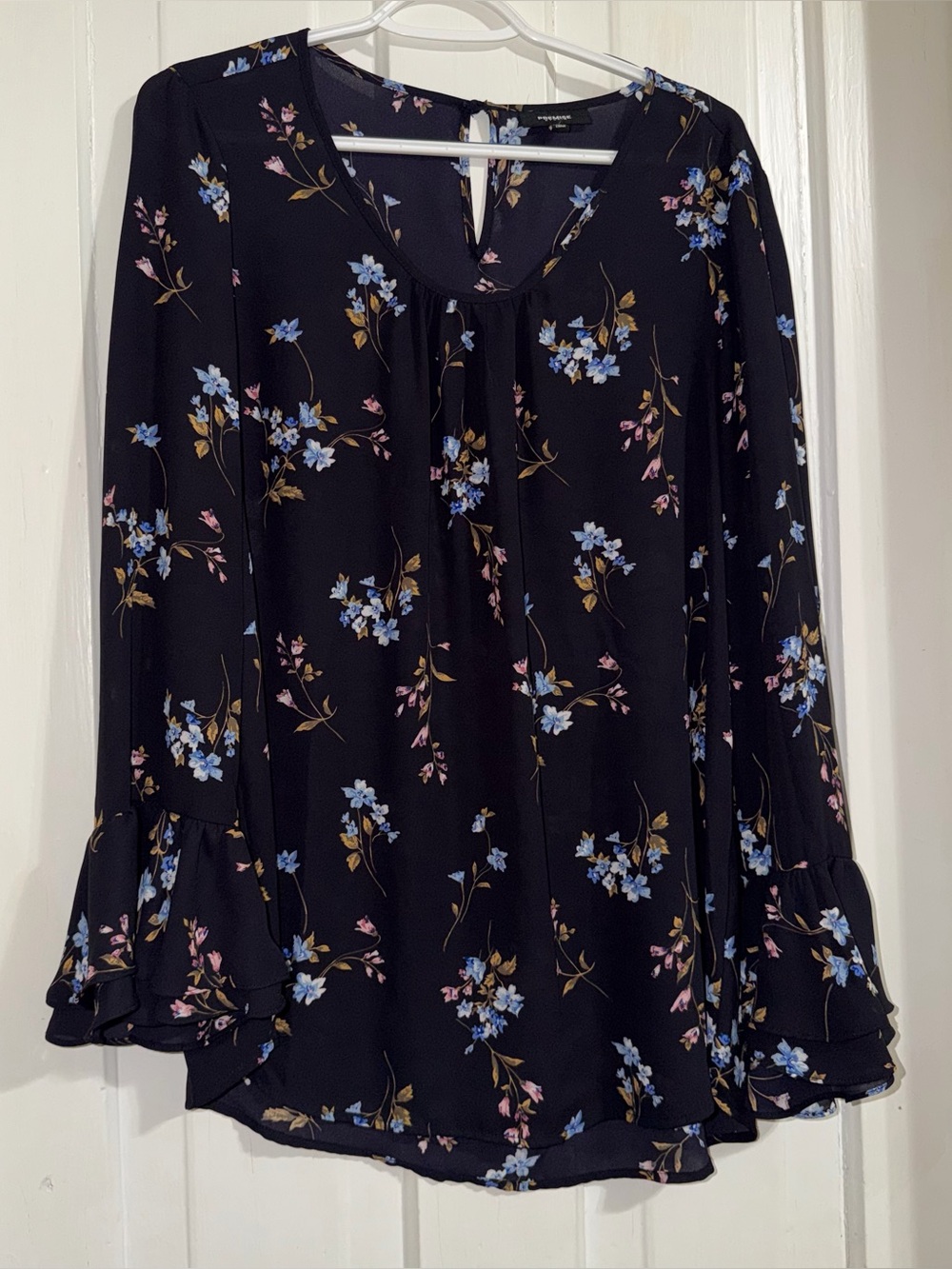 Women's size large shirt top Floral Long-Sleeve Blouse bell cuffs